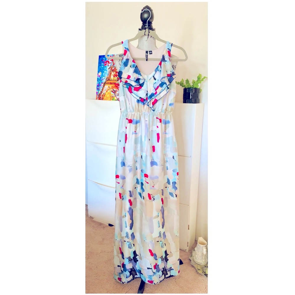 Milano Silky Abstract Ruffled-Collar Maxi Dress